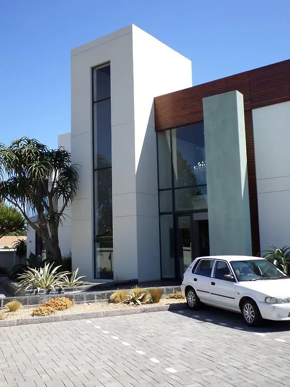 Isango Gate Hotel Port Elizabeth
